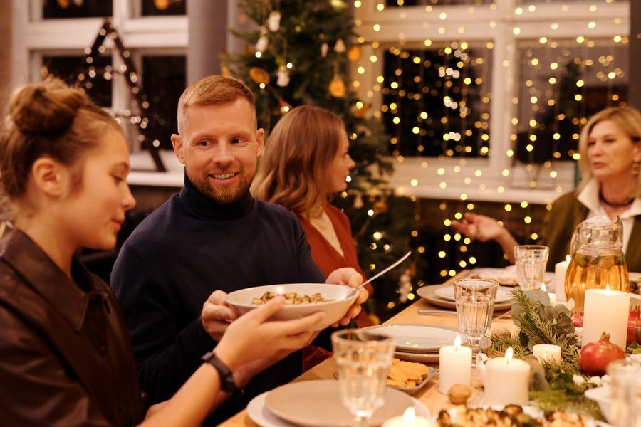 enjoy-the-holidays-to-the-fullest-with-lighting-that-keeps-up