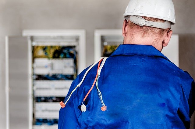Commercial Electrician in Santa Rosa